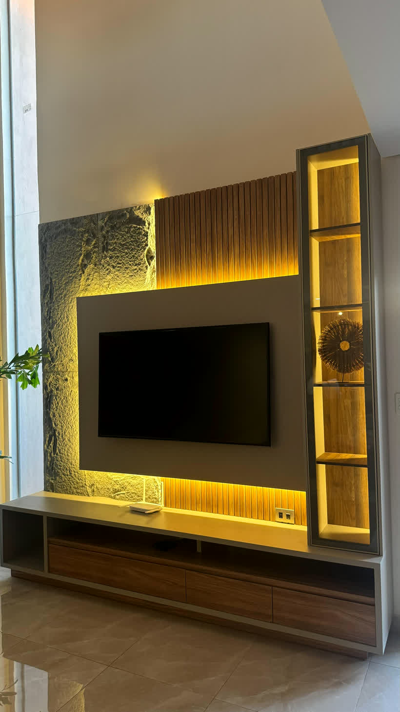 Rack de TV con vitrina iluminada